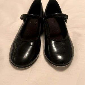 Tap shoes